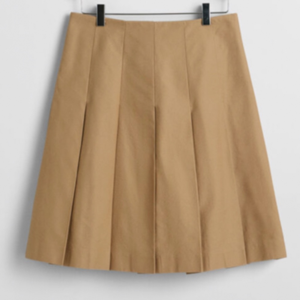 Gant Pleated Tan Midi Skirt in Size 4